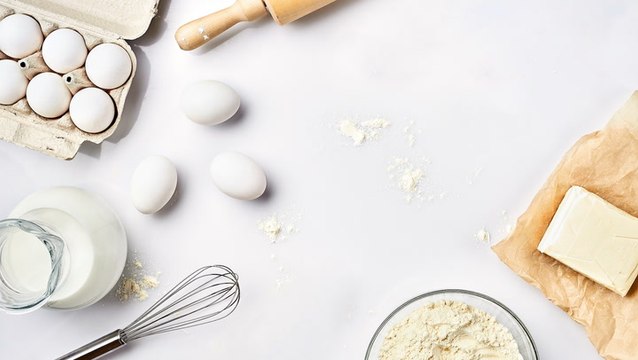 8 Oil Substitutes to Use When Baking