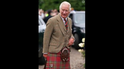 Charles III en France : pluie de mauvaises notes et élève peu brillant... ses galères avec le fran