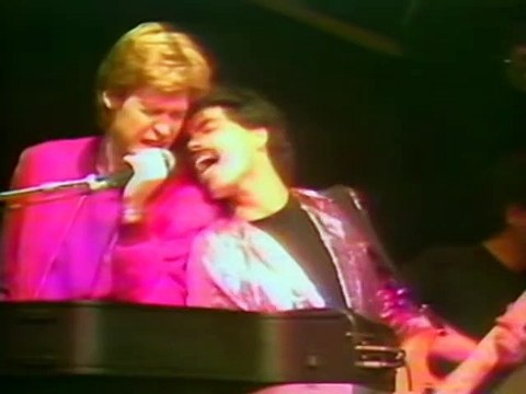 Daryl Hall & John Oates- Portable Radio | movie | 1979 | Official Trailer