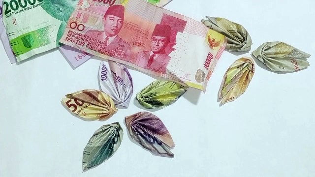 origami leaves from banknotes