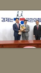 "문화계 윤석열" 목표다…'내시' 개그맨 김영민의 여의도 입성기