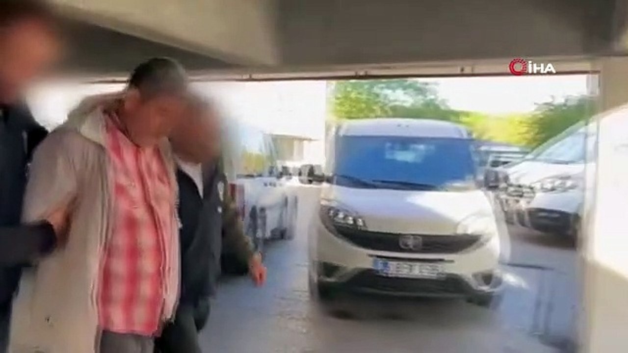 FETÖ/PDY mensupları gaybubet evlerinde yakalandı