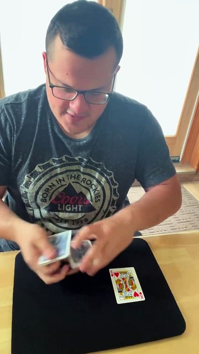 Card Magic | Magic Tricks | Magic Bucket | Gianni Palumbo Magic Tricks #magic #magician #cardmagic