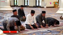 Penampakan Mushaf Al Quran Raksasa yang Diterima Jokowi