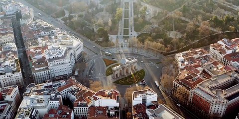 Descubre Madrid con el hotel Four Seasons