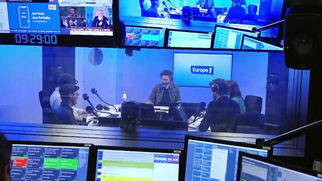 La journaliste Arianne Lavrilleux sortie de garde à vue et les chaînes de télé mobilisées pour la venue du Pape en France