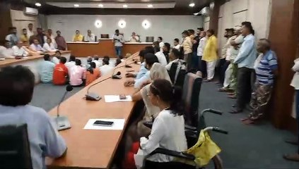 बाजार में नहीं लगेगी रेहडियां, सरकारी फडों से हटाया जाएगा अतिक्रमण