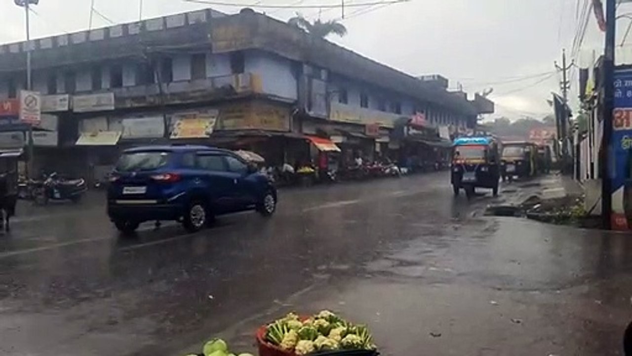 इटारसी में आधे घंटे की तेज बारिश से शहर तरबतर, सड़कों- गलियों में भरा पानी
