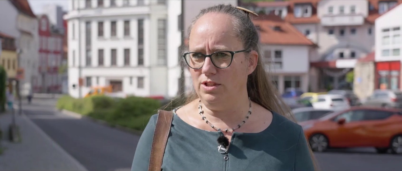 Arena 196: Zwischen Wende, Wahl und Wirklichkeit - Trailer (Deutsch) HD