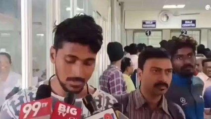 విశాఖ జిల్లా: కేజీహెచ్ వద్ద ఉద్రిక్తత.. ఓపీ విధానంపై రోగులు ఆందోళన