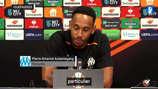 Aubameyang : Rester unis, rester ensemble