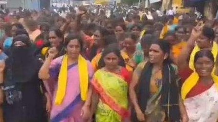 సత్యసాయి జిల్లా: రామగిరిలో కదంతొక్కిన మహిళలు... భారీ ర్యాలీ