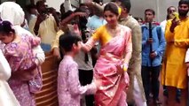 Shilpa Shetty dances her heart out at Ganpati visarjan