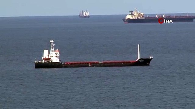 Ukrayna tahılını taşıyan gemi İstanbul Boğazı açıklarında