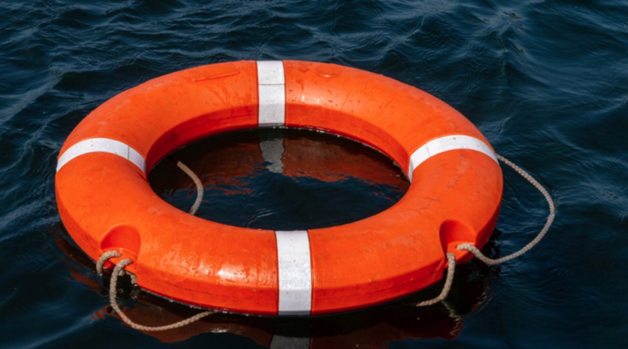 Berlin: Mann aus Kanal gerettet