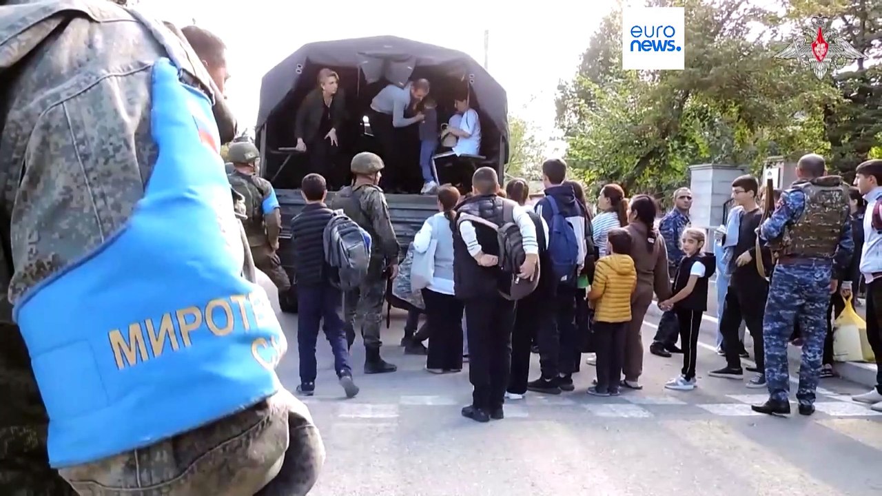 Tausende auf der Flucht: Wie weiter nach 'Blitzkrieg' in Berg-Karabach?