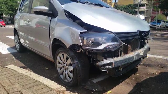 Acidente é registrado na Rua Mato Grosso com Vicente Machado