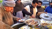 Tariq Siri Paye - Lalkurti Street Food Rawalpindi - Tariq Paye Farosh - Subah ka Nashta - Tariq Paye