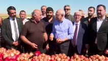 Kılıçdaroğlu, Bala'da Üreticiler ve Tarım İşçileriyle Bir Araya Geldi.