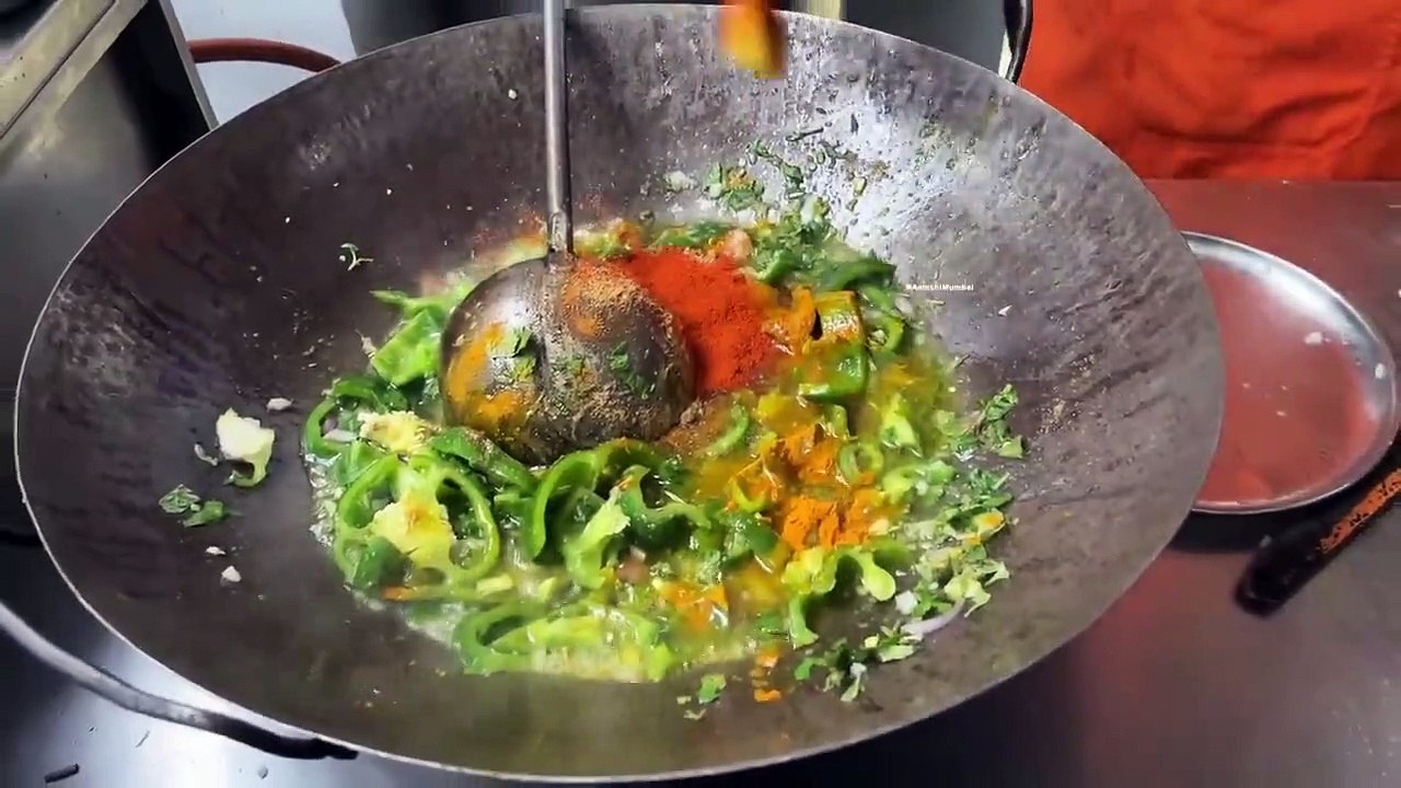 Popular Uncle Egg Fried Rice in Bangalore | Indian Street Foods | Spicy Street Foods | Food Lovers #asmr #foodies #food