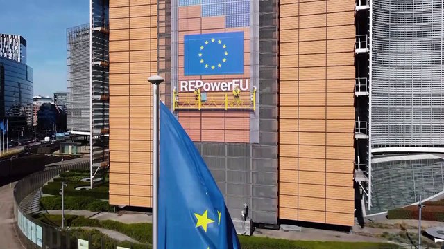 Grupos parlamentarios defienden el impacto de fondos de la UE en el desarrollo de Canarias