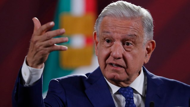 Hemos entregado toda la información, pero los padres insisten en que aún falta : AMLO sobre el caso Ayotzinapa
