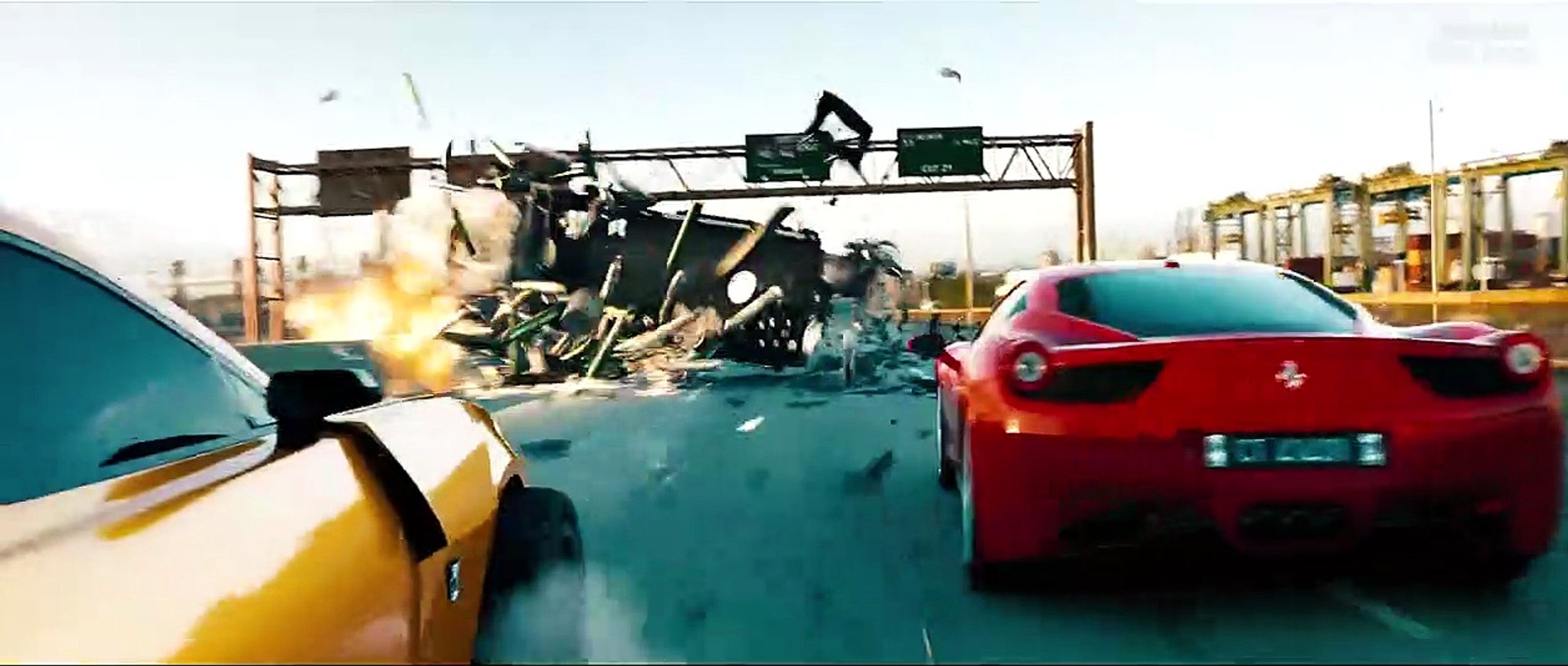 Transformers Dark of the Moon 2011 Freeway Chase Only Action 4K