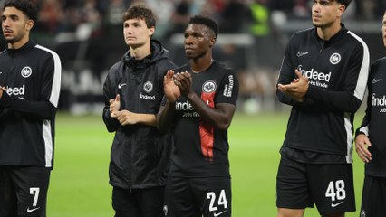 "Schlechter Ballbesitz": Enttäuschende Eintracht gibt trotz Sieg Rätsel auf