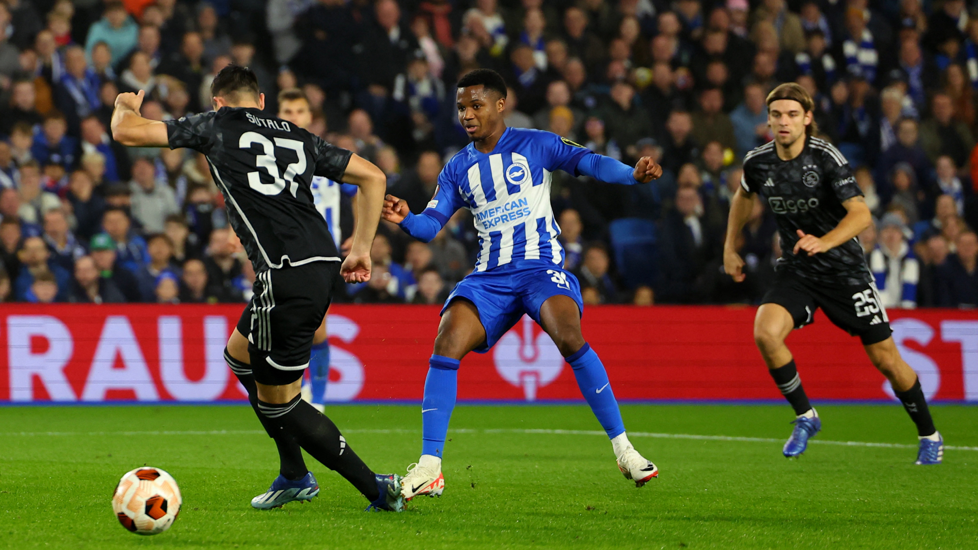 De Zerbi analyses Ansu Fati and Joao Pedro's partnership