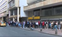 Largas filas para expedir pasaporte en Bogotá