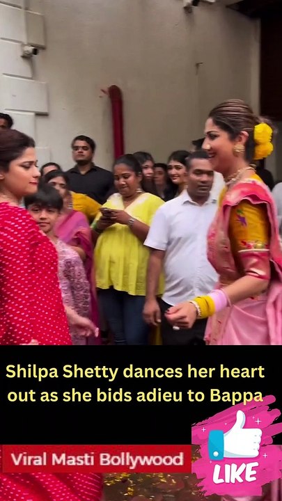 Shilpa Shetty dances her heart out as she bids adieu to Bappa
