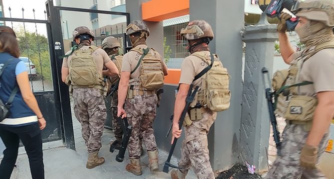 Dublörlü suç örgütüne operasyon