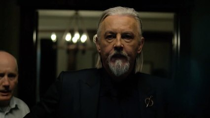 Power Book IV Force S02E05 Crown Vic