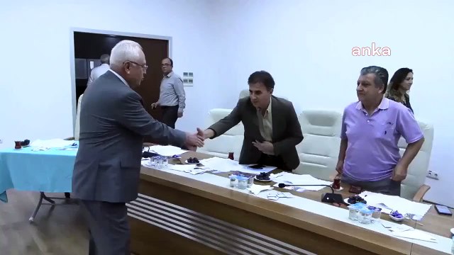 Karabağlar Belediyesi Amatör Spor Kulüplerine Nakdi Destek Sağladı