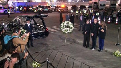 Corpo de Fernando Botero chega à Colômbia