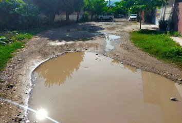 Una “emparejadita”, piden vecinos de La Floresta sobre sus calles