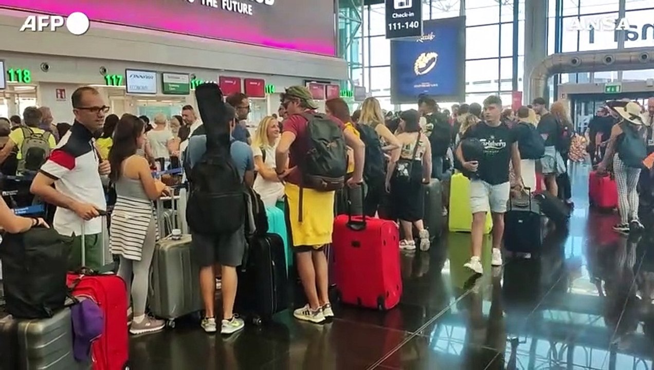 Guerra e migranti, il cuore del viaggio del Pap...
