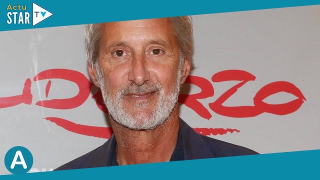 Antoine de Caunes Drogue, alcool Ces émissions de télévision qu'il a présentées sous l'emprise