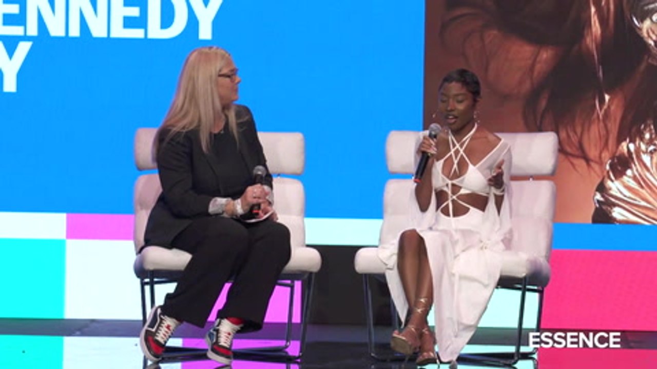 WATCH: BEAUTY CON: Kennedy Murray On Her Content Editing Process
