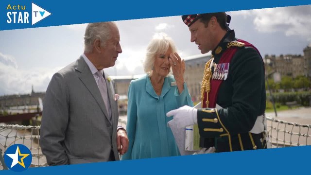 C'est vrai qu'il est beau le major qui est Jonathan Thompson, l'homme en kilt qui vole la vedett