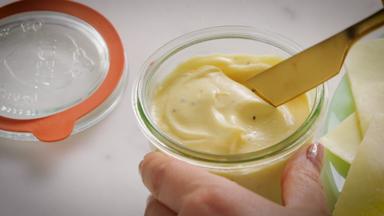 How to Make Basic Mayonnaise