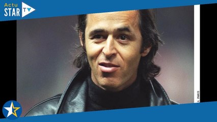 Jean Jacques Goldman  Son quatre pièces à Plan de Cuques, il a quitté le grand luxe pour sa femme N