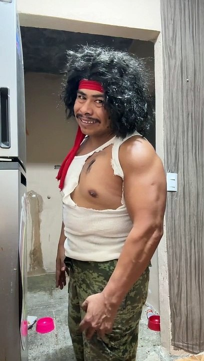 Yo soy el nuevo rambo.