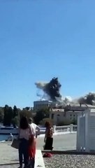 Flagrante do ataque com míssil ao quartel-general russo