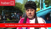 Tüm Bisiklet Dernekleri Federasyonu Başkanı Murat Yumrutaş, bisikletle okula gidiyor