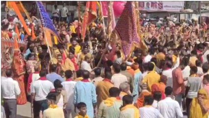 टोंक: हारे के सहारे-बाबा श्याम हमारे के जयकारों के साथ से रवाना हुए पदयात्री, देखिए वीडियो