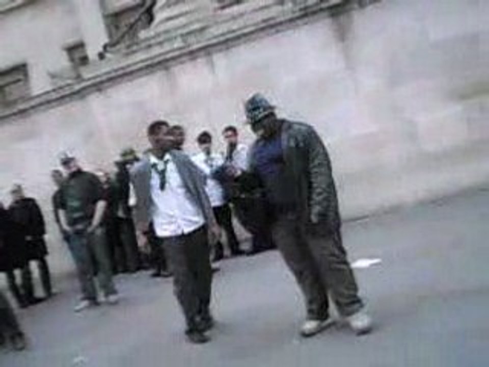 Agje VS Michael Jackson