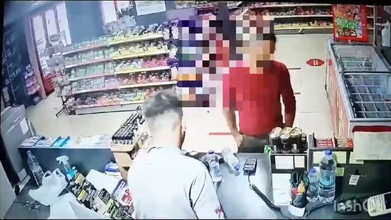 DENİZLİ'DE TEKSTİL DEPOSUNU SOYAN HIRSIZLARI JASAT YAKALADI