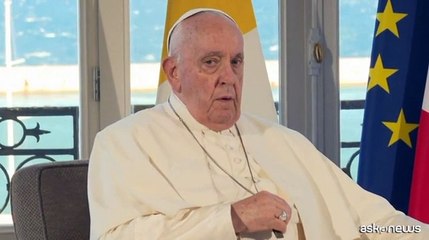 Il Papa incontra in privato il presidente Macron a Marsiglia