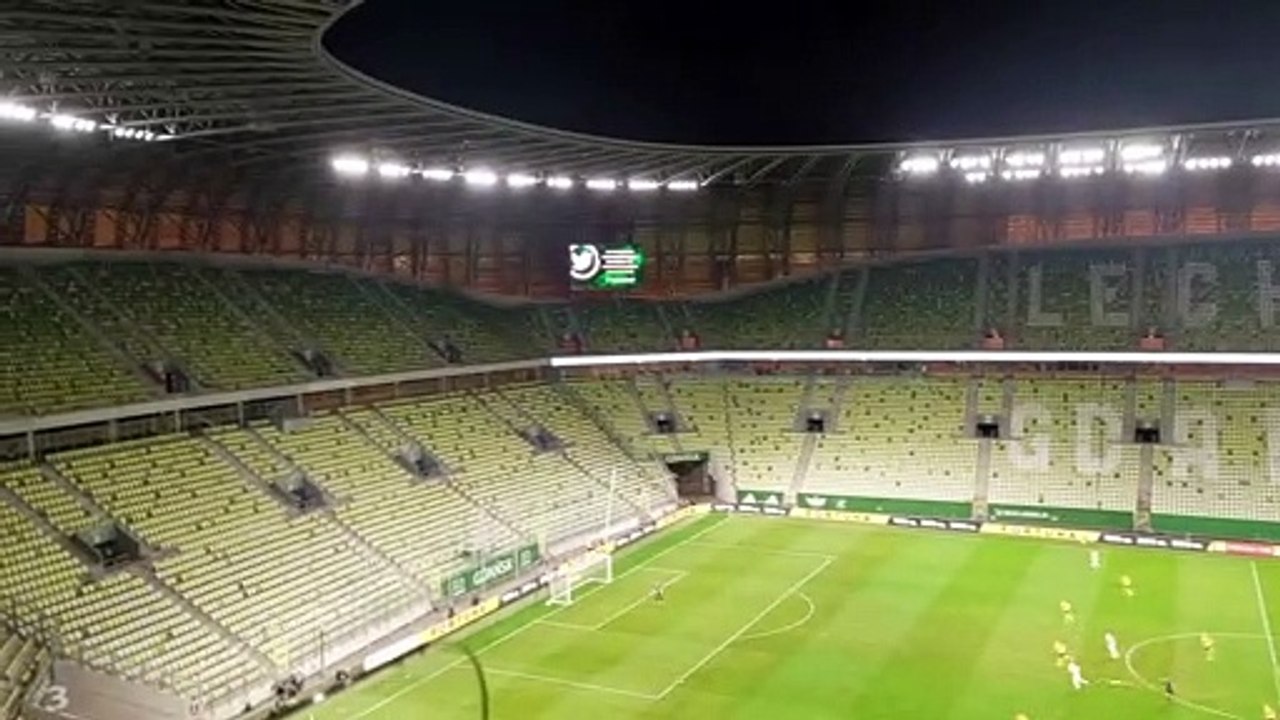 Praktycznie pusty stadion na meczu Lechii Gdańsk z GKS-em Katowice